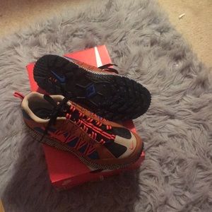 Nike Air Humara 17 QS